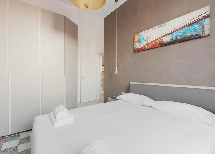 Guesthost - M4 Argonne Cosy Milão