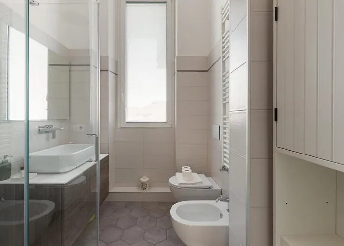 Apartamento Guesthost - M4 Argonne Cosy Milão