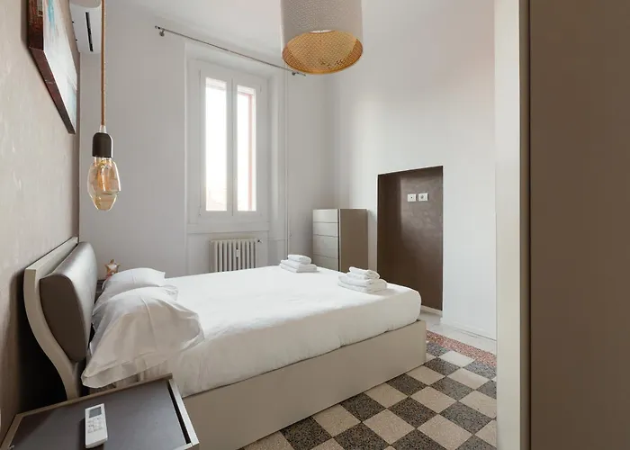 Guesthost - M4 Argonne Cosy * Milão